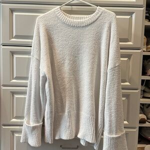 Chic Soft Crew Neck Sweater - Cream